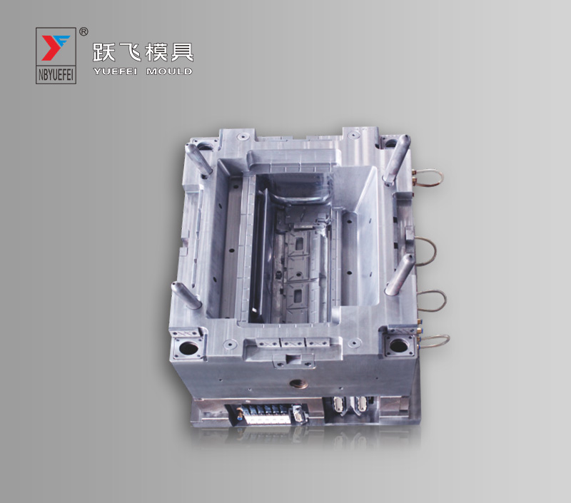 Middle Panel Mould